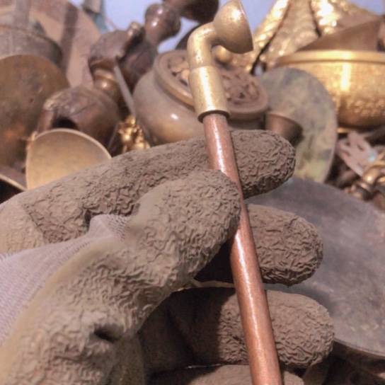 那***山闪电购铜摆件工艺品