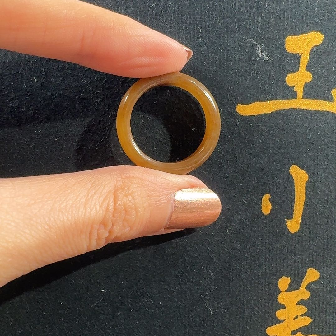 和田玉未镶嵌颈饰金山糖18