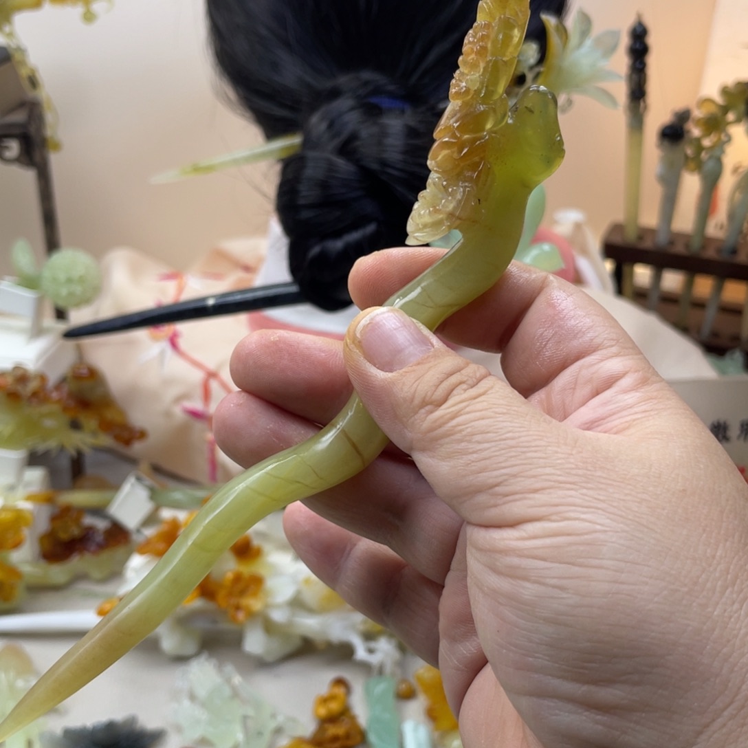 蛇纹石玉合金发饰