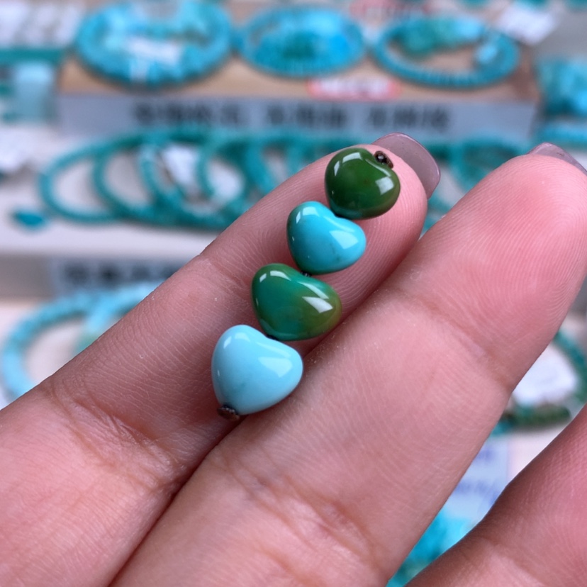 【闪购商品】绿松石未镶嵌雕刻