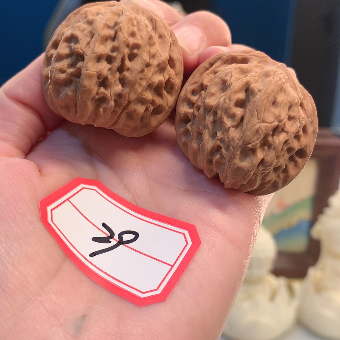 【闪购商品】文玩核桃吊坠好招财属 35尺