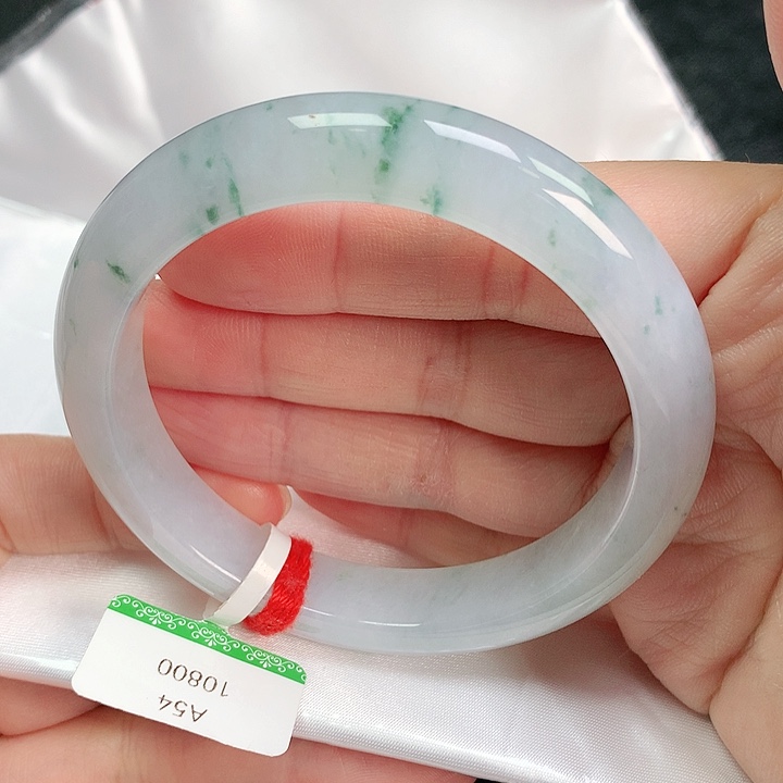 【闪购商品】翡翠手镯未镶嵌5455圈