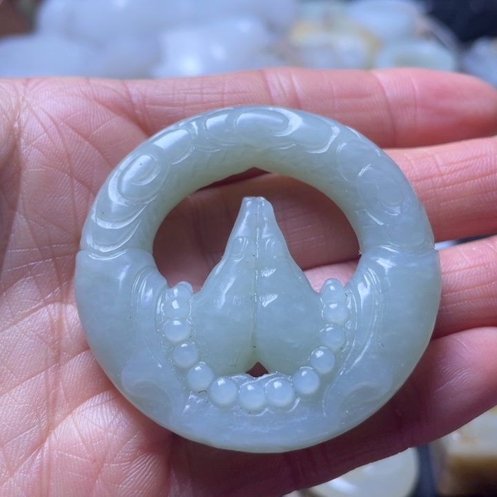 和田玉挂件未镶嵌