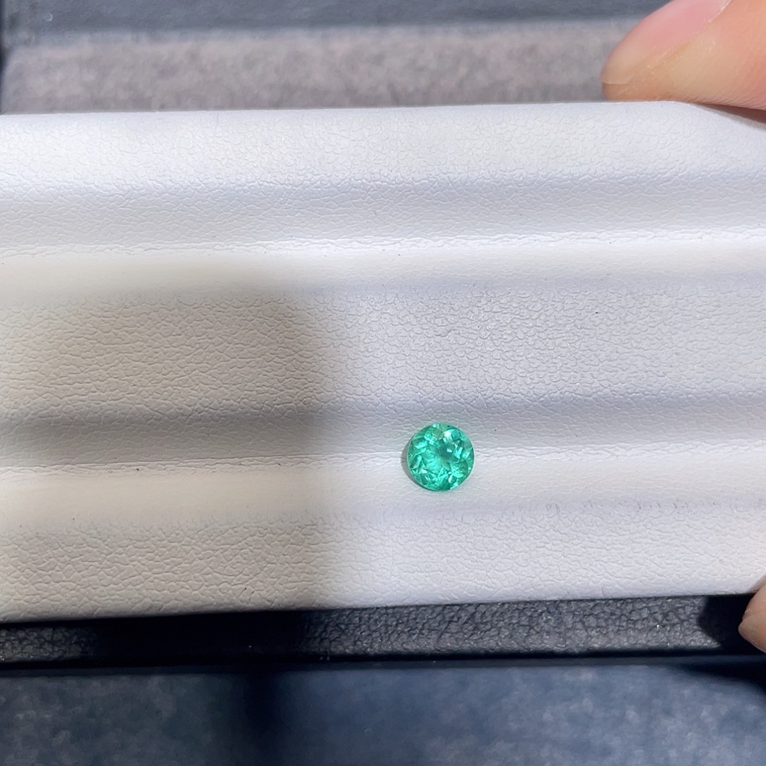 祖母绿裸石0.47ct赞比亚