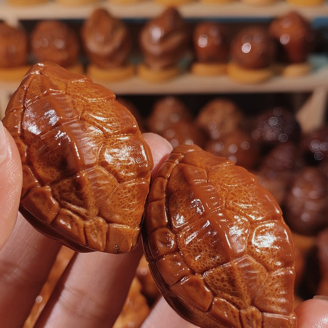 橄榄核把件龙脊富甲