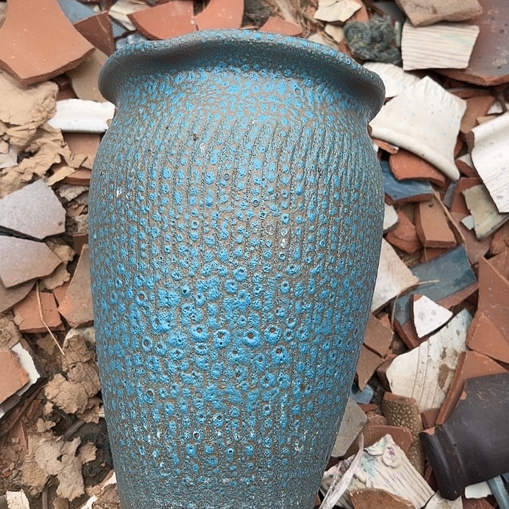 正品紫砂口17高24瑕疵。。。。。