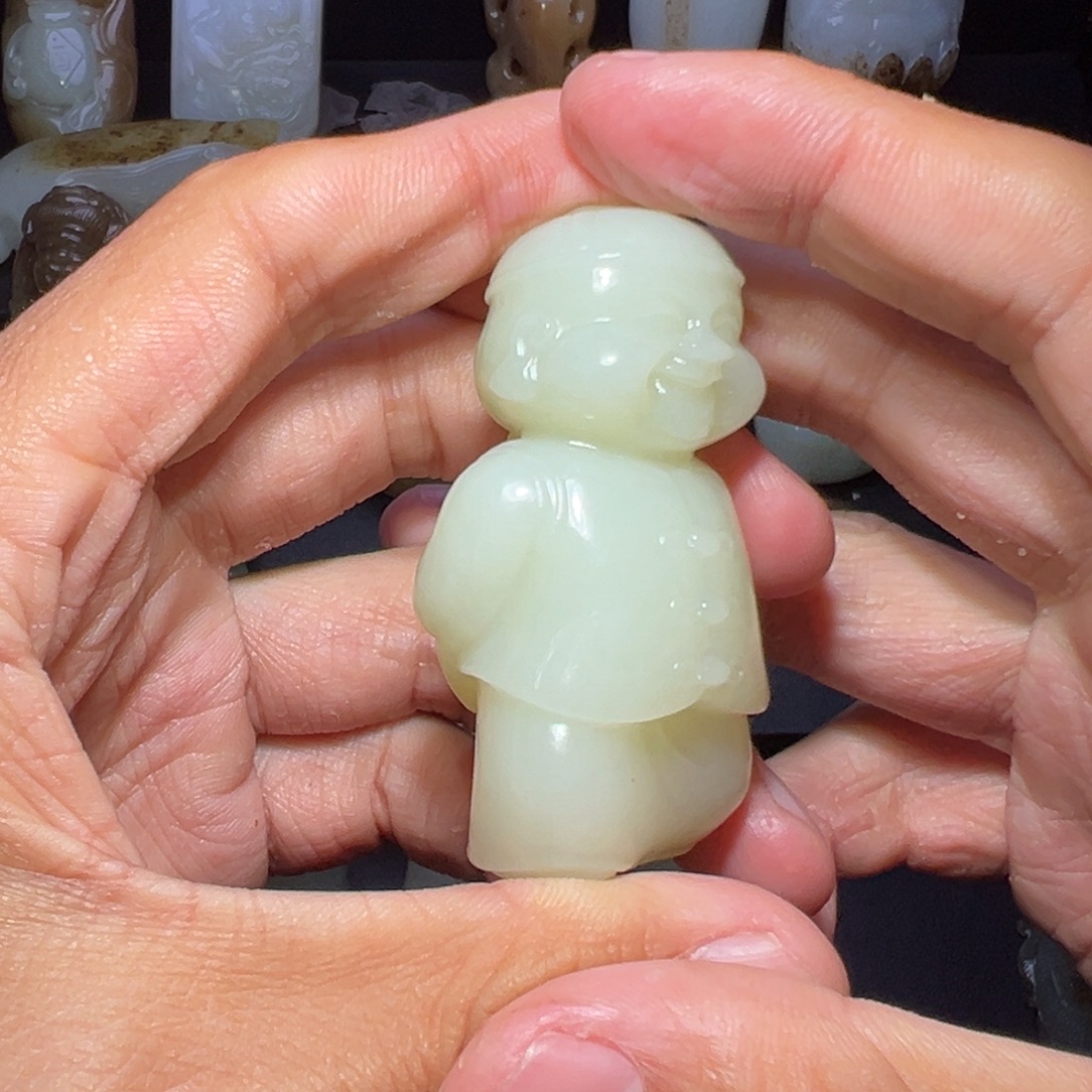 弑***地和田玉（糖玉）未镶嵌颈饰