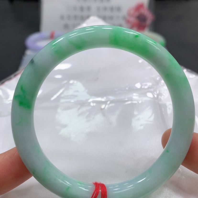 【闪购商品】翡翠手镯未镶嵌翡翠