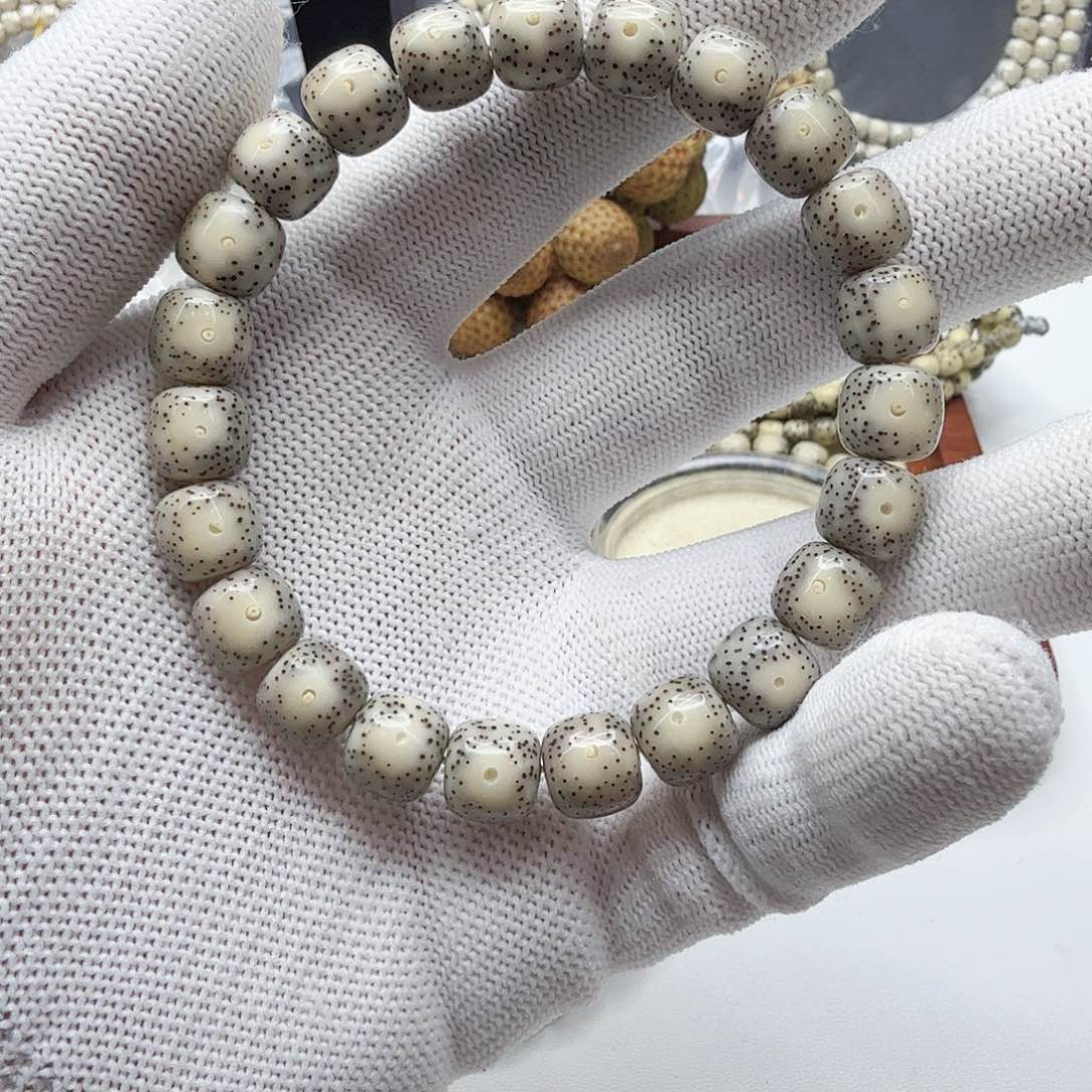 星月菩提吊坠9糯冰大眼睛稀星10左右单圈