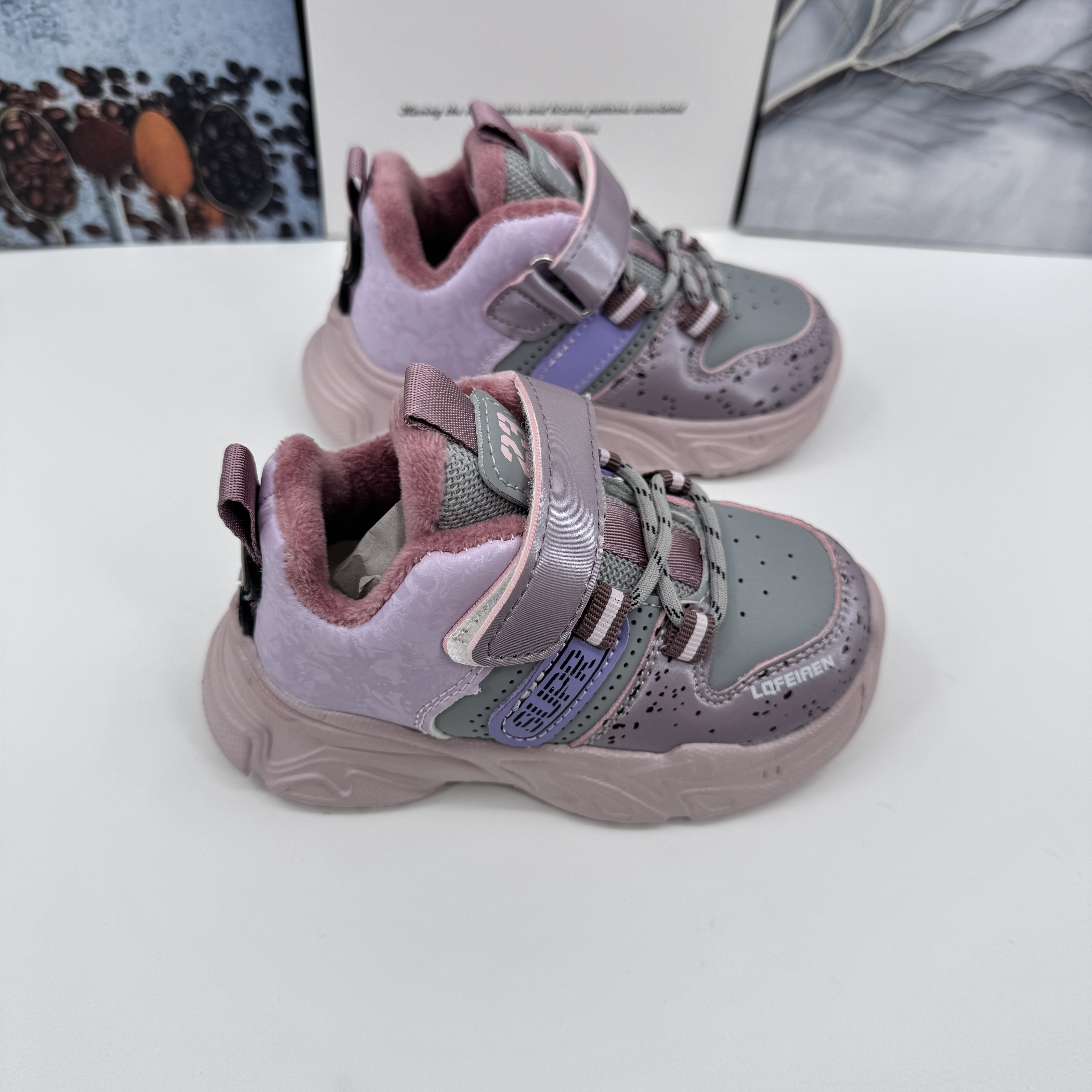 D1区2552冬季儿童休闲轻便二棉鞋