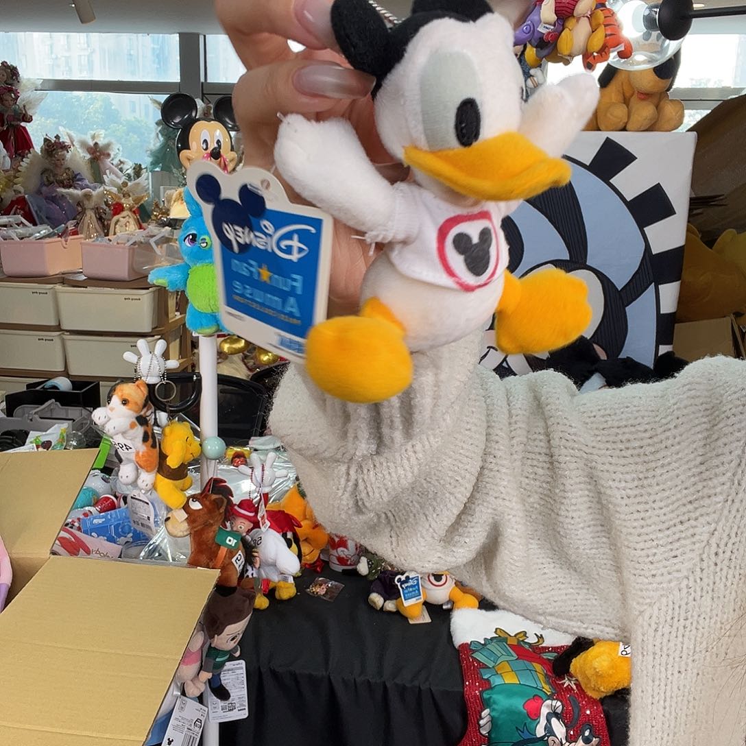 毛绒730米奇帽子鸭鸭挂件