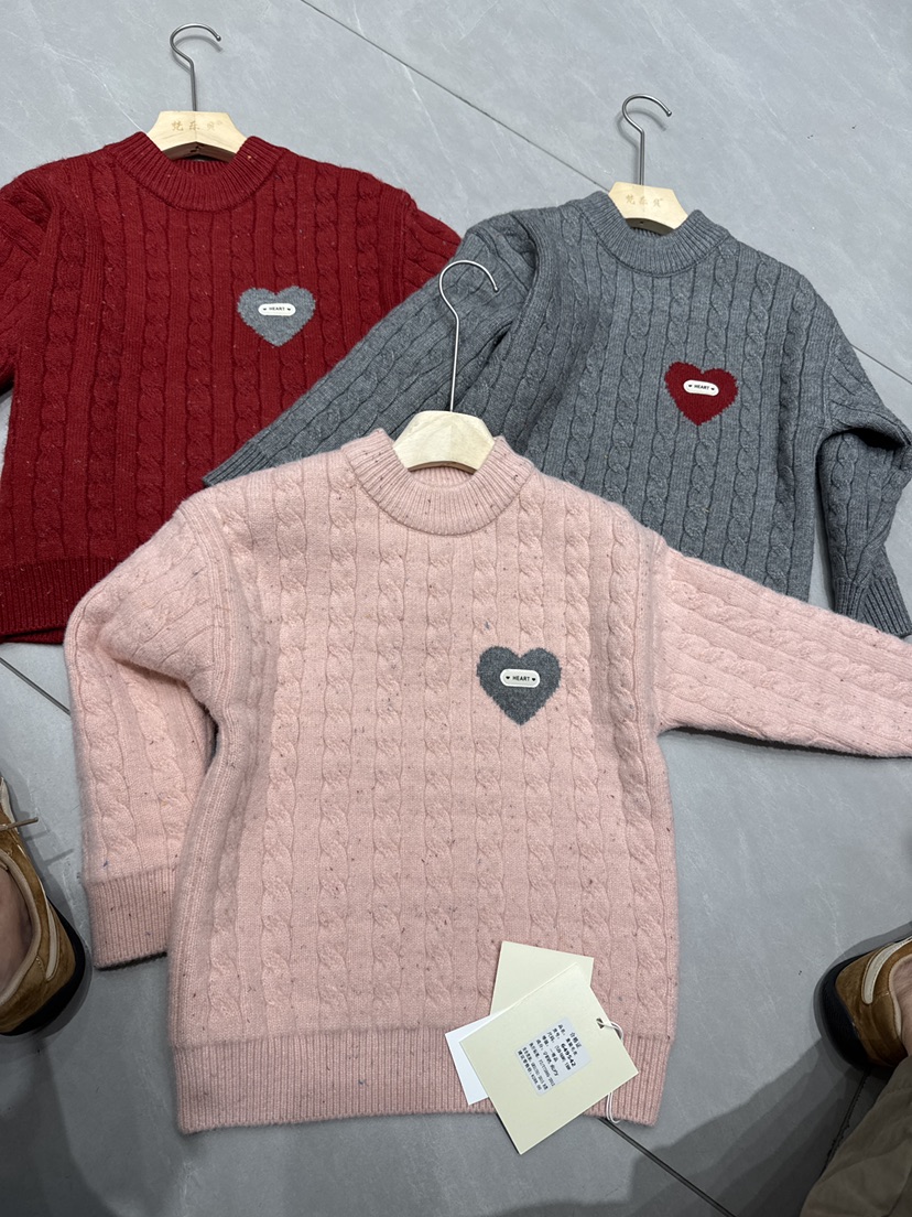 MY 2025冬季新款洋气百搭刺绣贴标爱心毛衣 649542