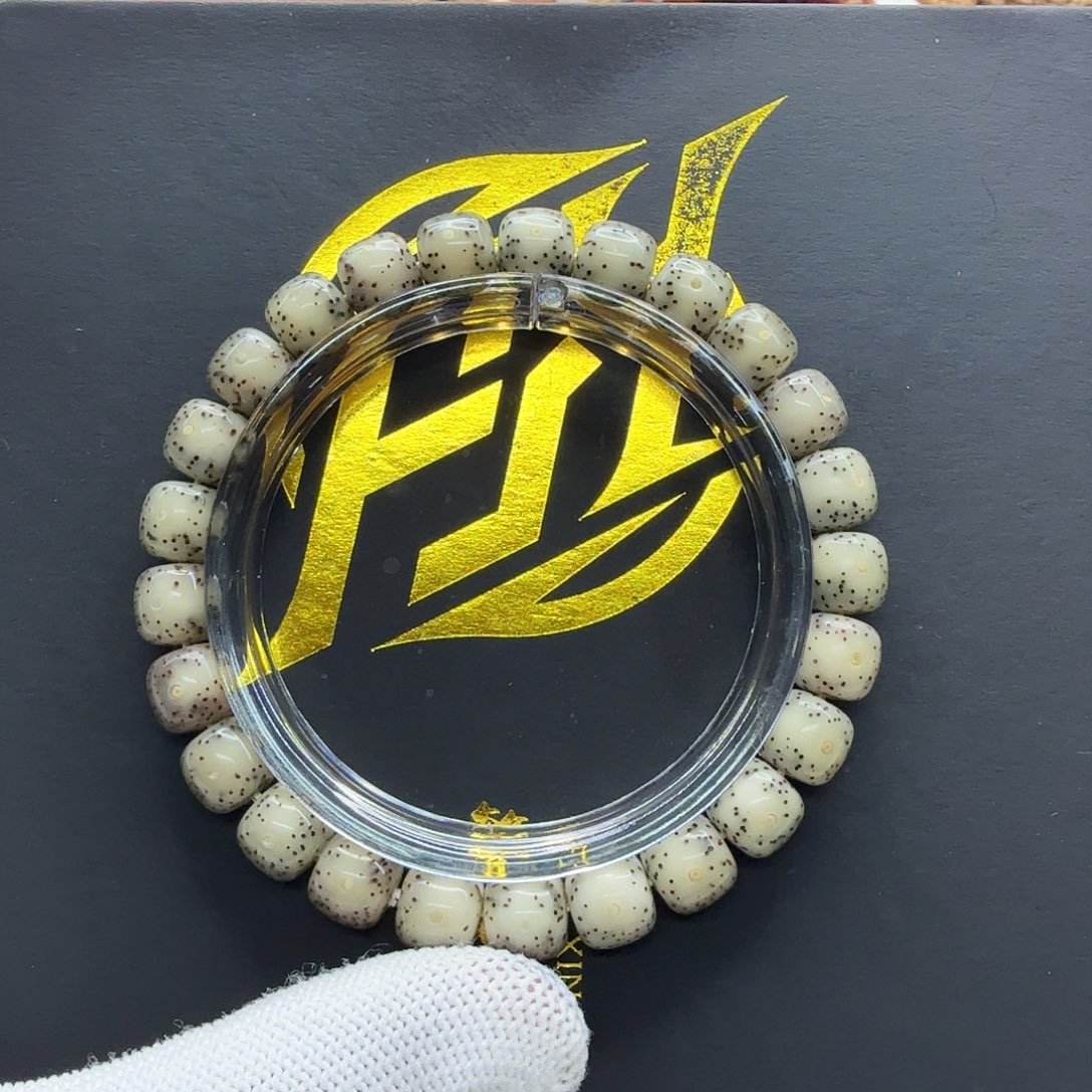 星月菩提吊坠41梵天小冰糖大眼睛针尖星9左右桶单圈一物一图