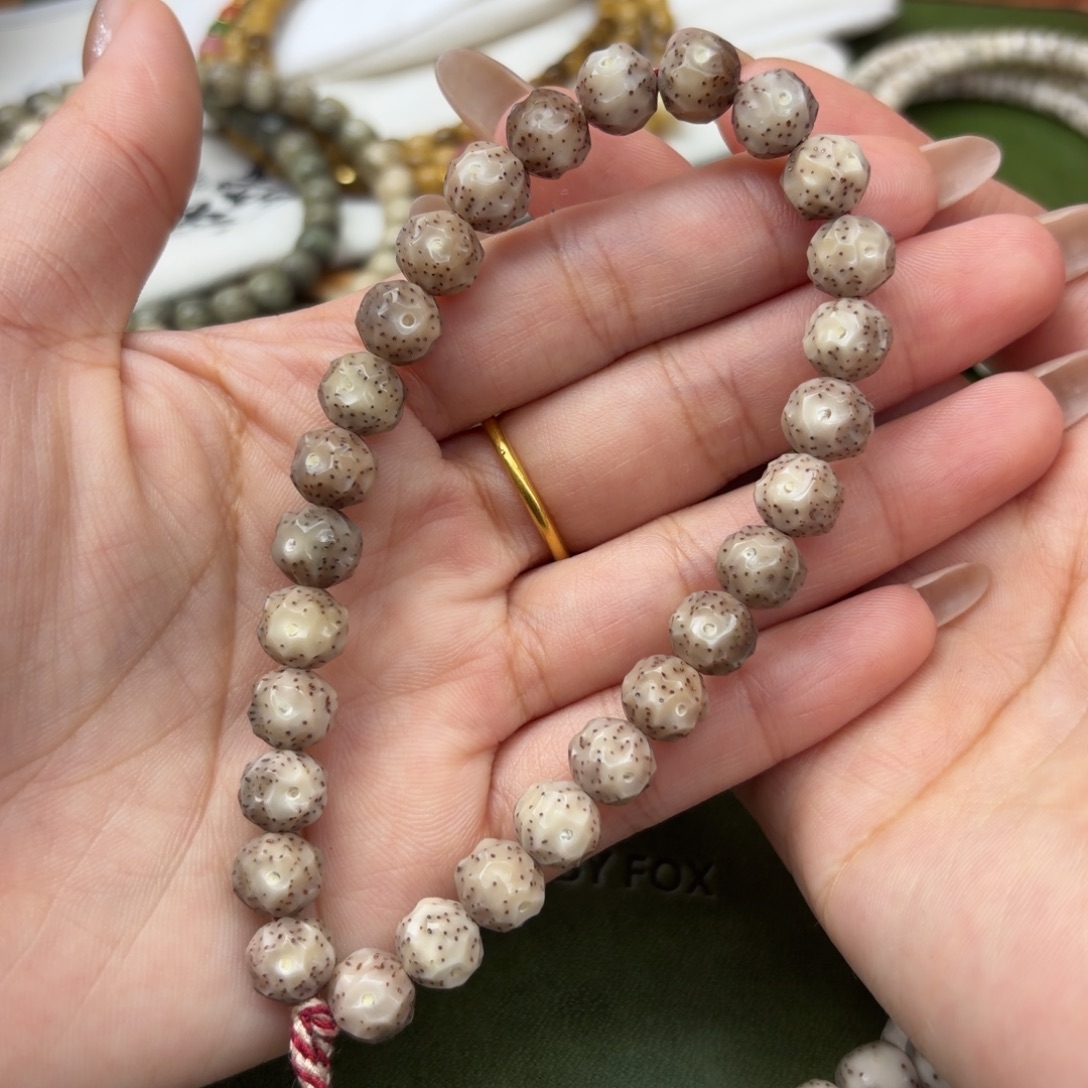 手串星月菩提8.5二次圆无相手持❗️牛毛针尖小细星❗️石玉料