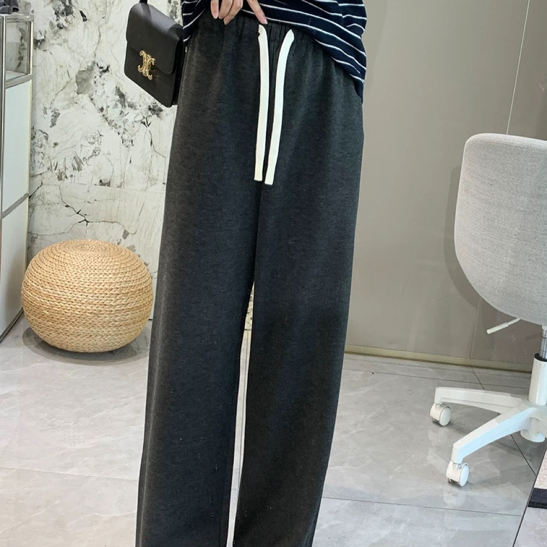 加绒松紧弹力垂感阔腿直筒糯米裤软糯好穿显瘦