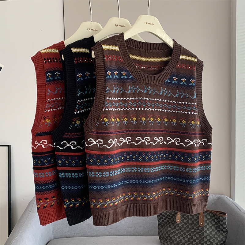 百搭马夹女常规款圆领上衣文艺复古外穿立体装饰提花棉线针织马甲