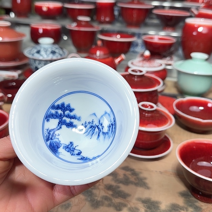 景德镇陶瓷红马坊压手杯