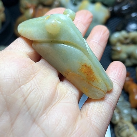 白玉菩提吊坠摆件