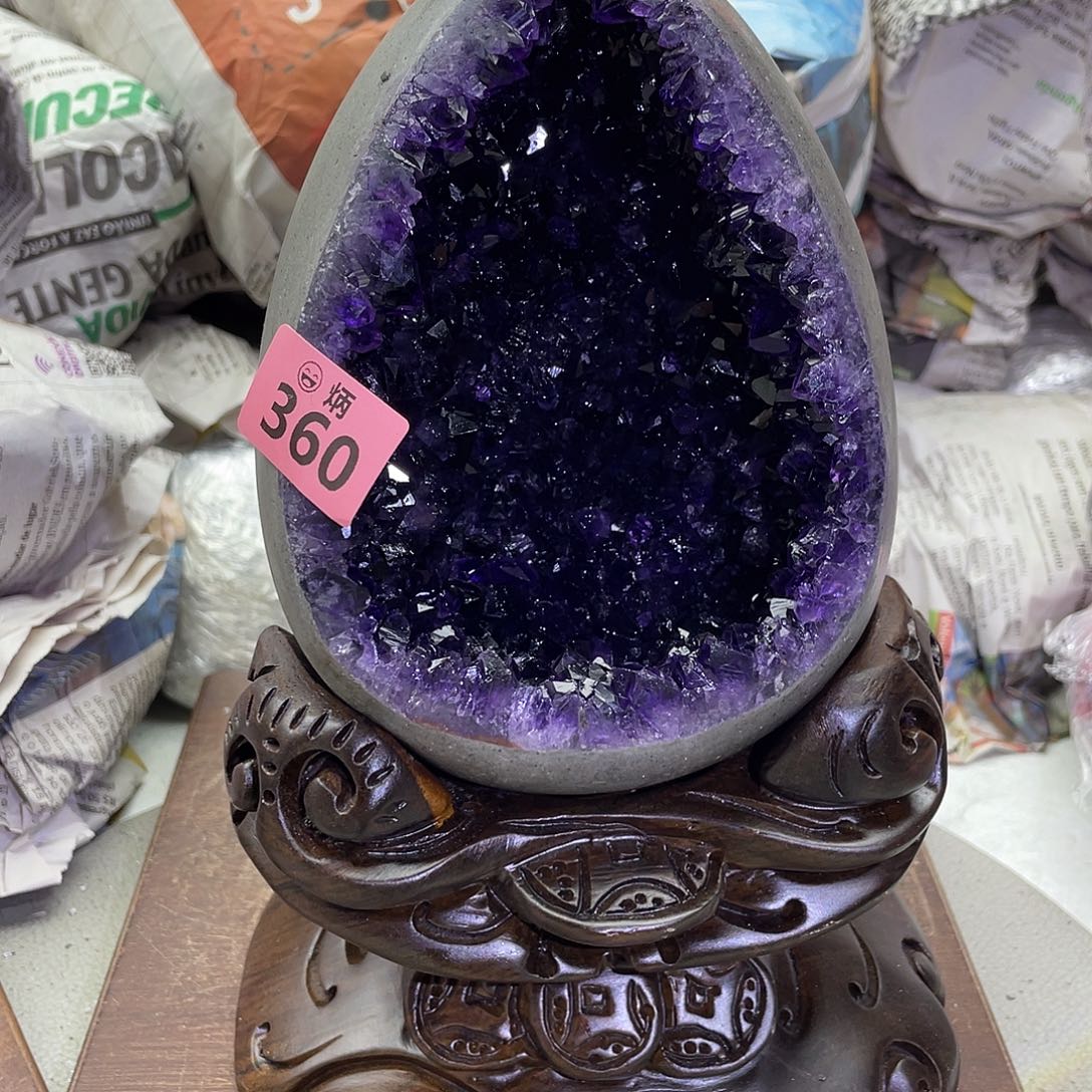 未镶嵌水晶大型摆件（非配饰）