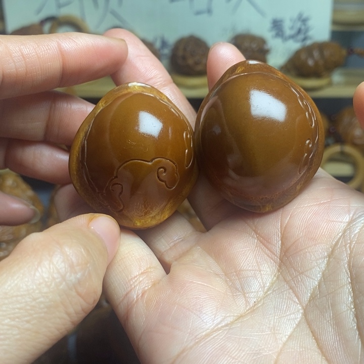 【闪购商品】香榧木橄榄核雕刻瑕疵