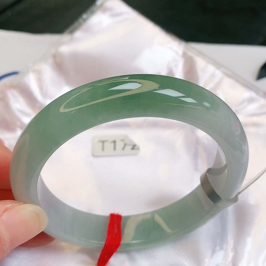 【闪购商品】翡翠手镯未镶嵌缅甸天然a货翡翠