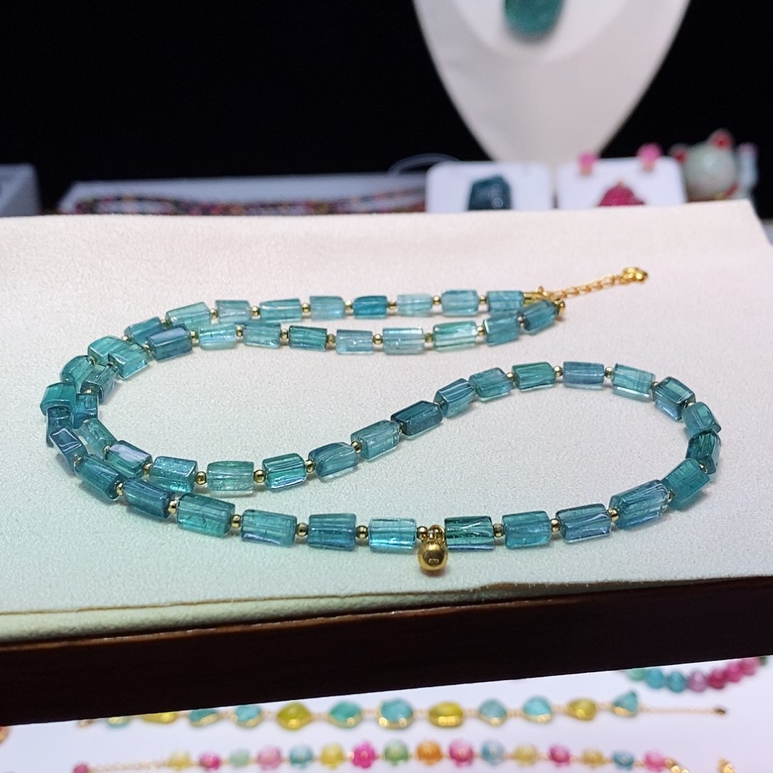 碧玺项链未镶嵌碧玺