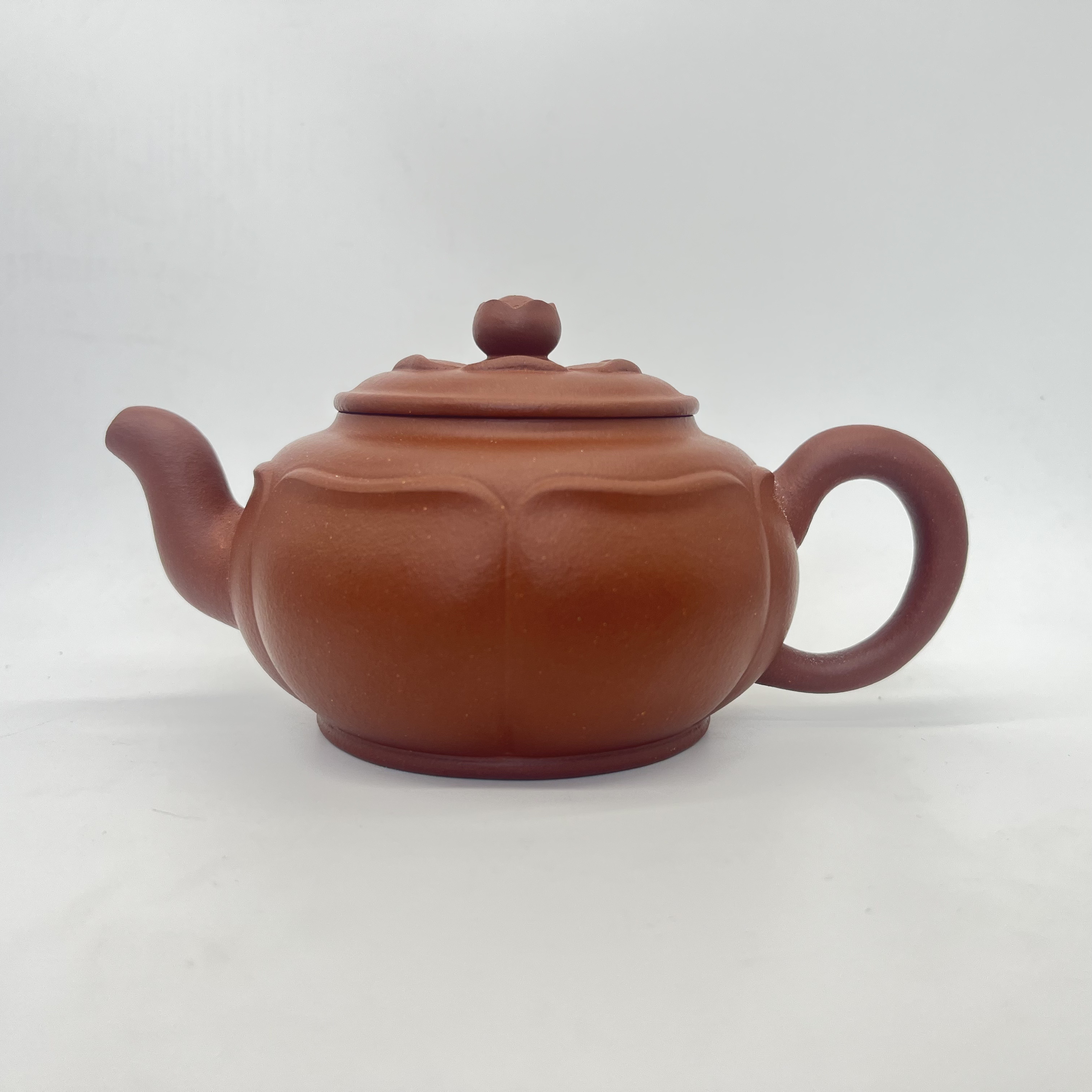 宜兴紫砂紫泥荷叶壶320cc纯手工精美筋纹器