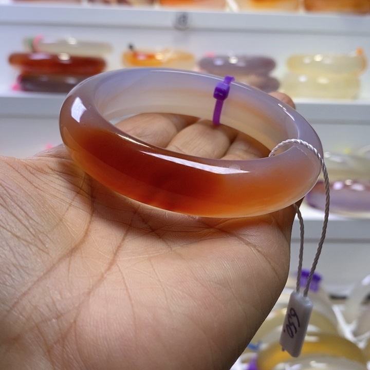 玛瑙/玉髓手镯未镶嵌B****