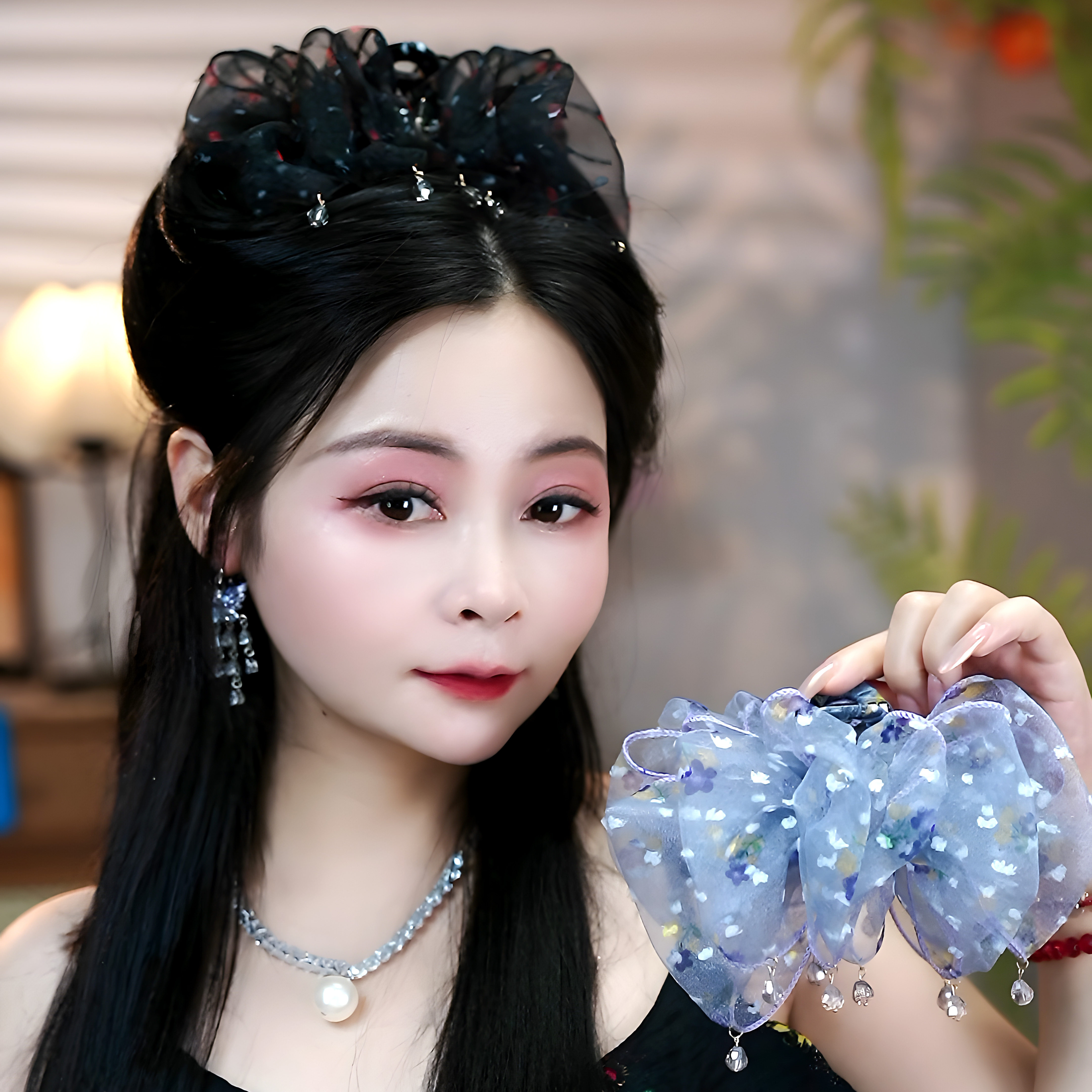 时尚百搭云朵挂钻碎花抓夹新中式国风复古盘发鲨鱼夹头饰发夹