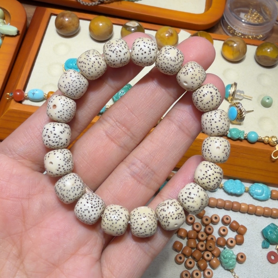 星月菩提手串星月菩提