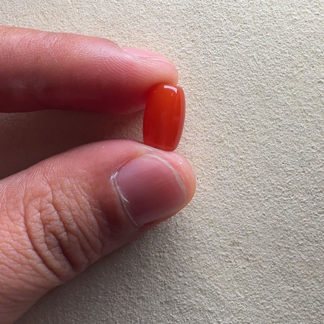 南红玛瑙桶珠7.9*12.4未镶嵌