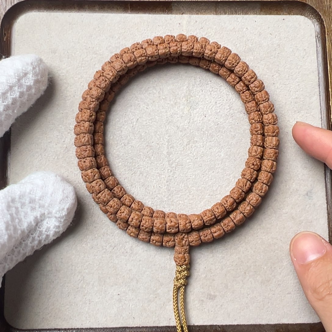 吊坠金刚菩提6.7MM龙切佛手