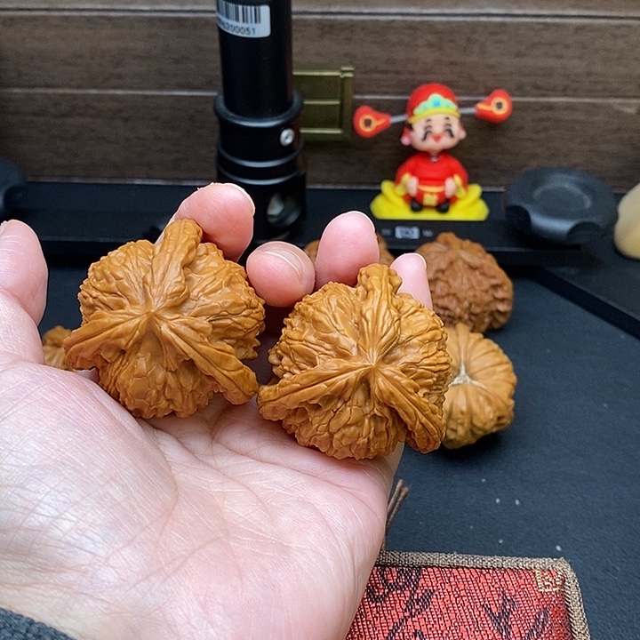 小***³把件文玩核桃白奔