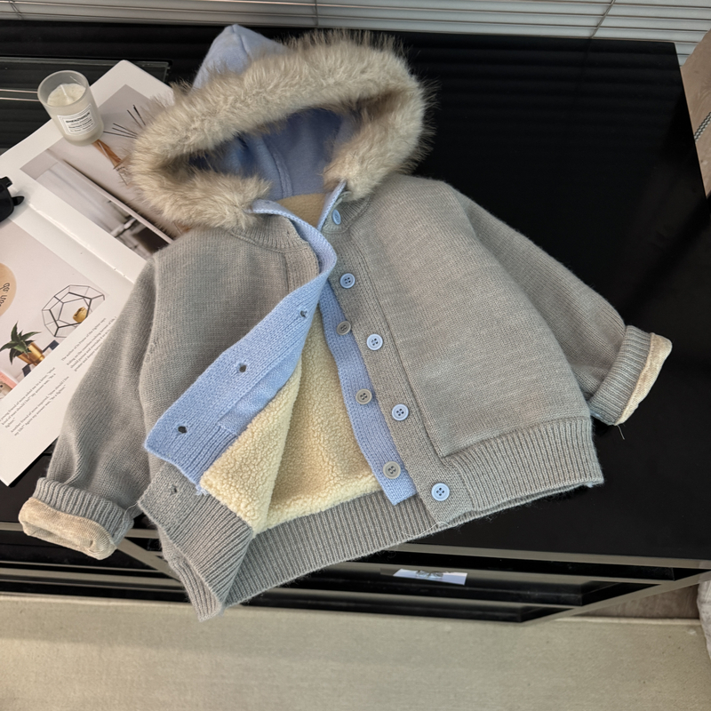 2025秋冬季新款时尚开衫假两件帽衫男女童亲子针织衫毛衣加绒加厚