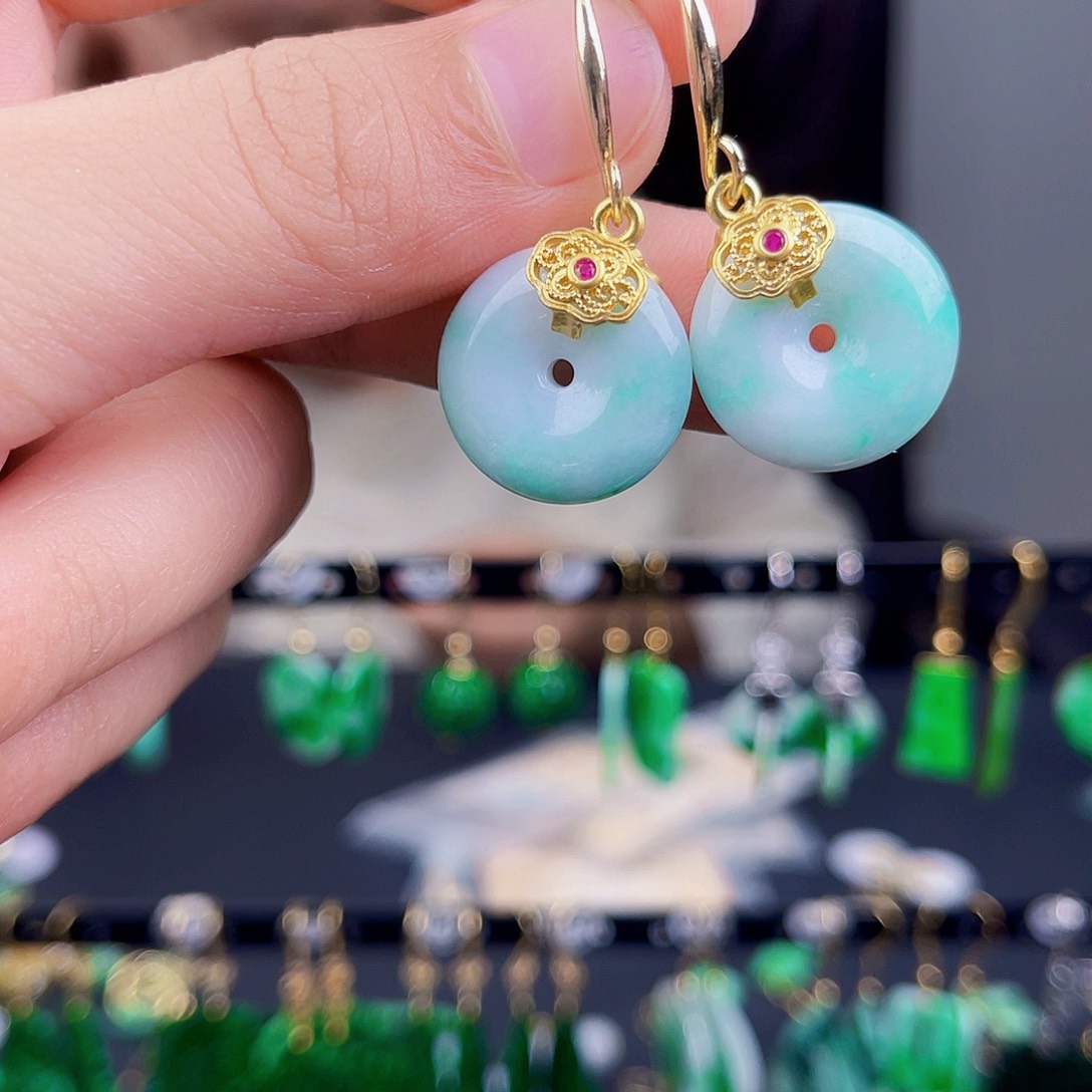 翡翠未镶嵌耳饰饰品