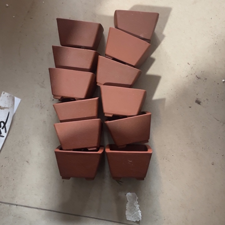 紫砂花盆紫砂花盆口7高4.5