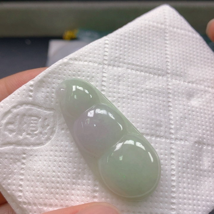 翡翠未镶嵌挂件翡翠