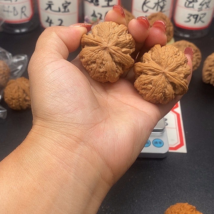 吊坠文玩核桃粗筋 40