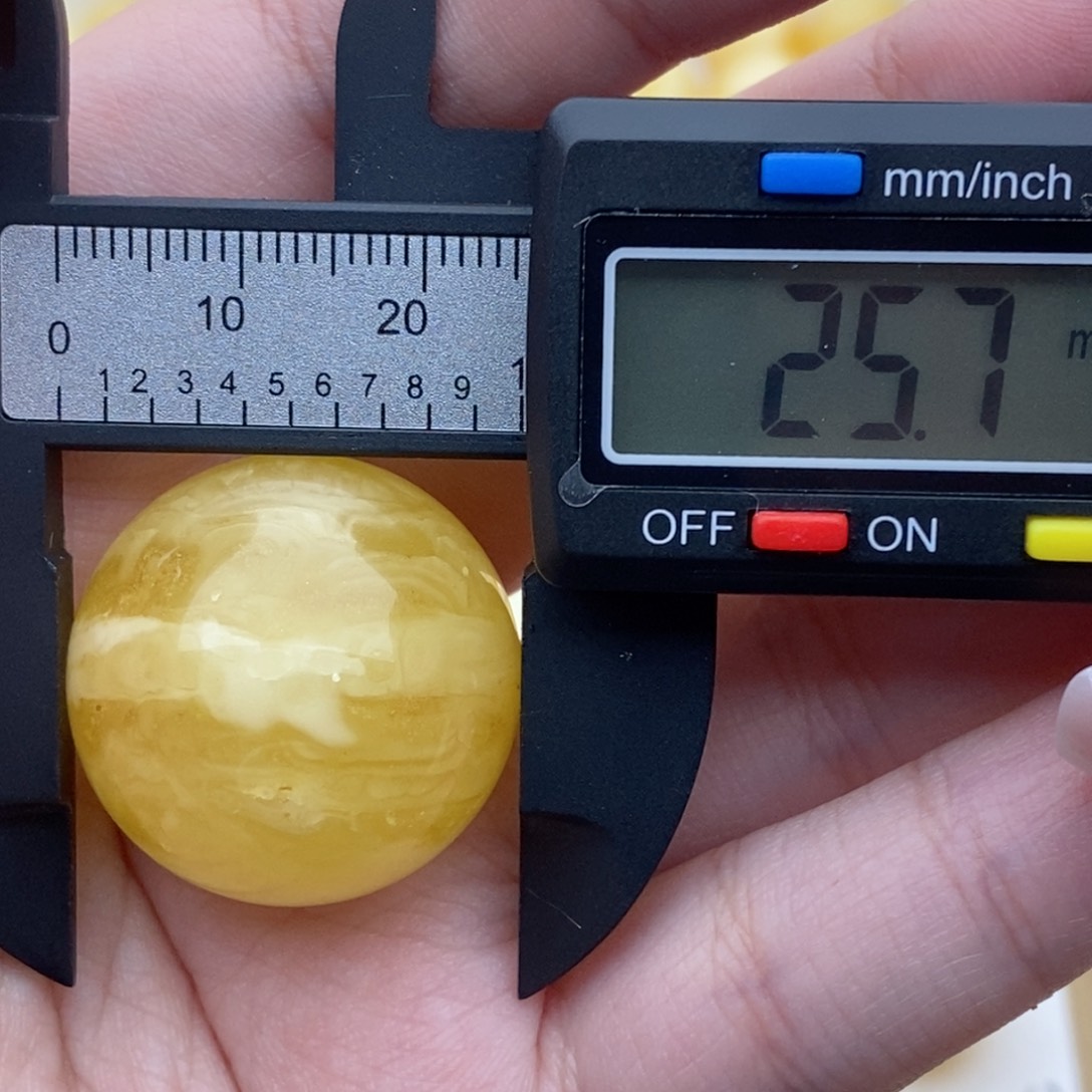裸石蜜蜡未镶嵌白花虎皮微瑕圆珠