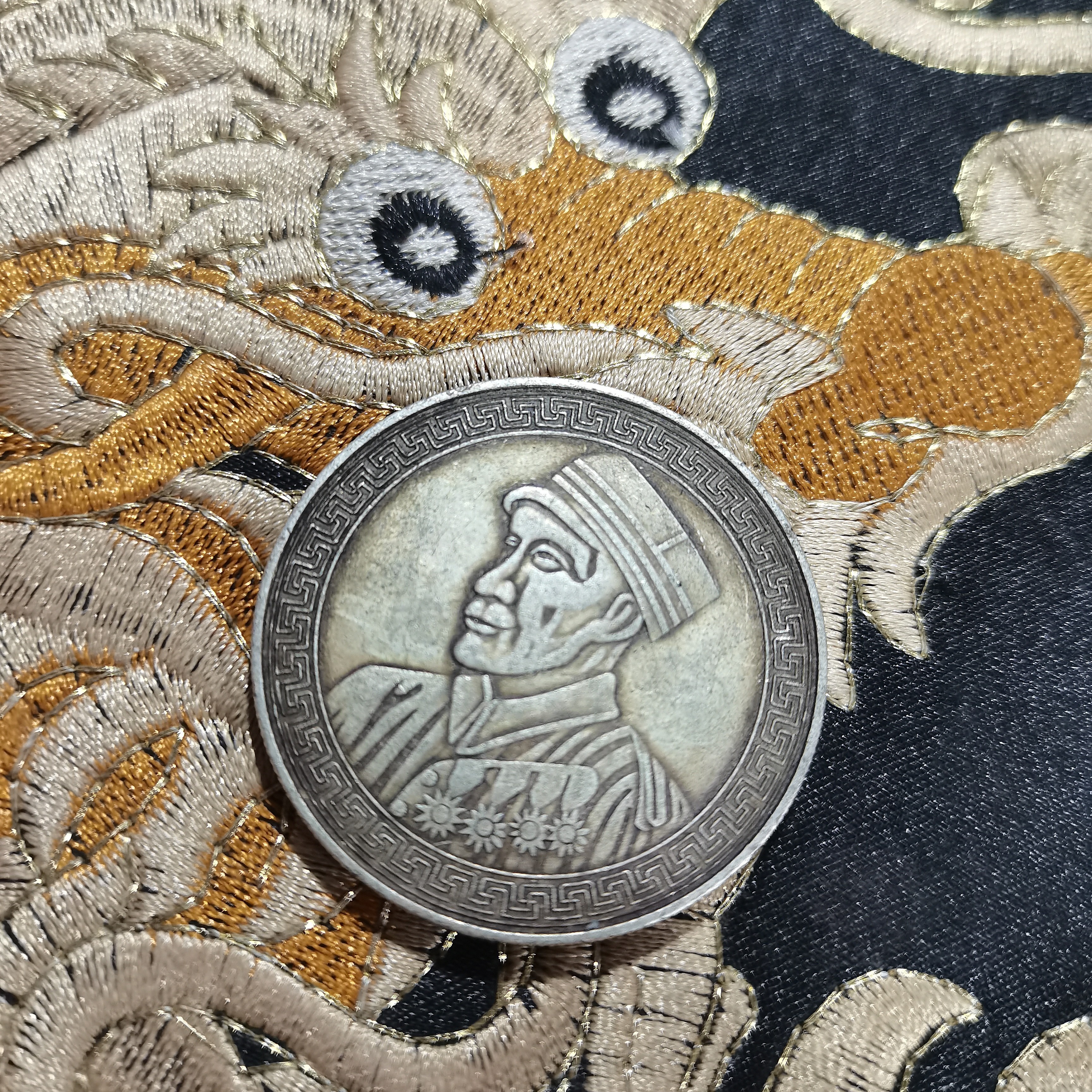 收藏阁精美家居饰品工艺摆件k006