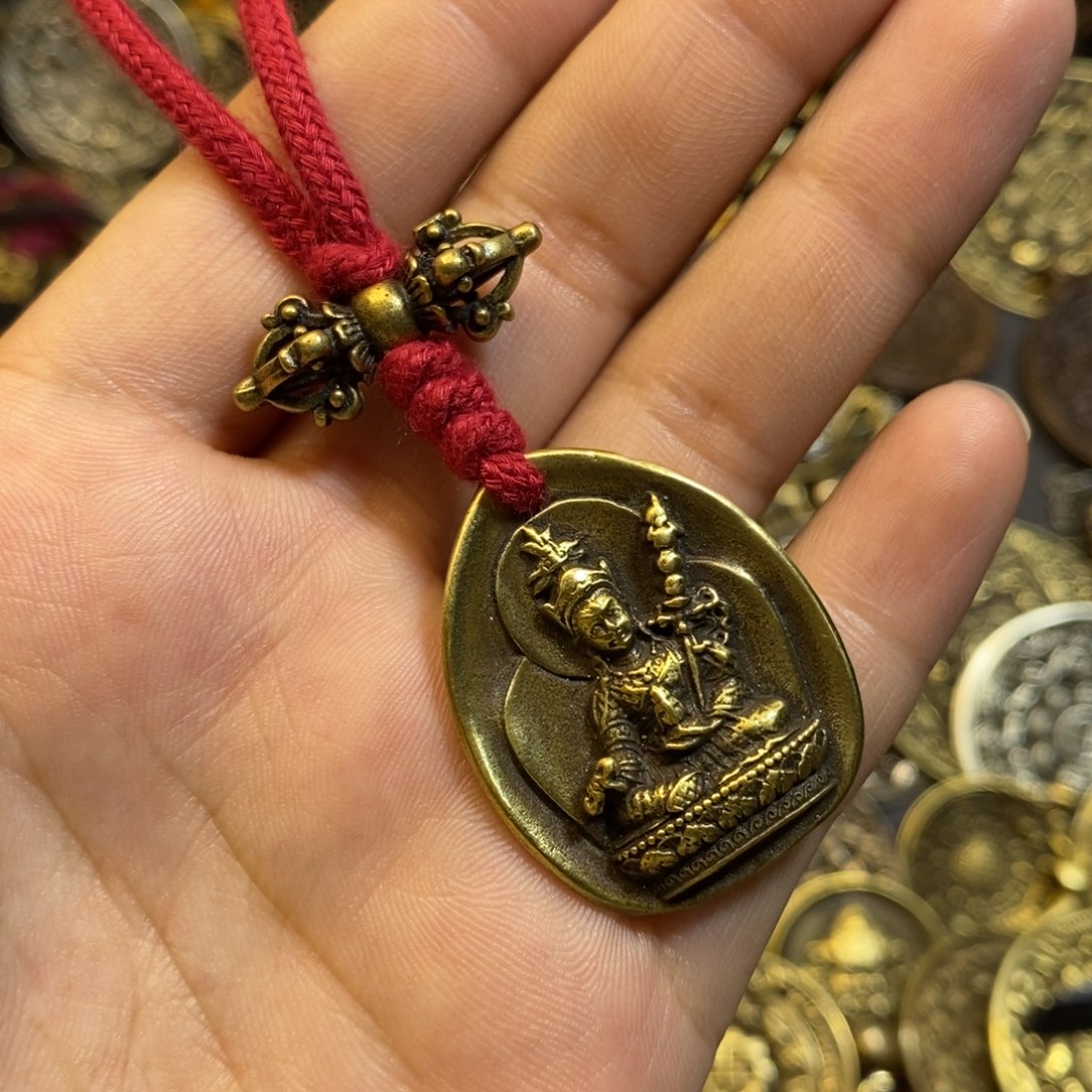 藏式莲花生大师牌子