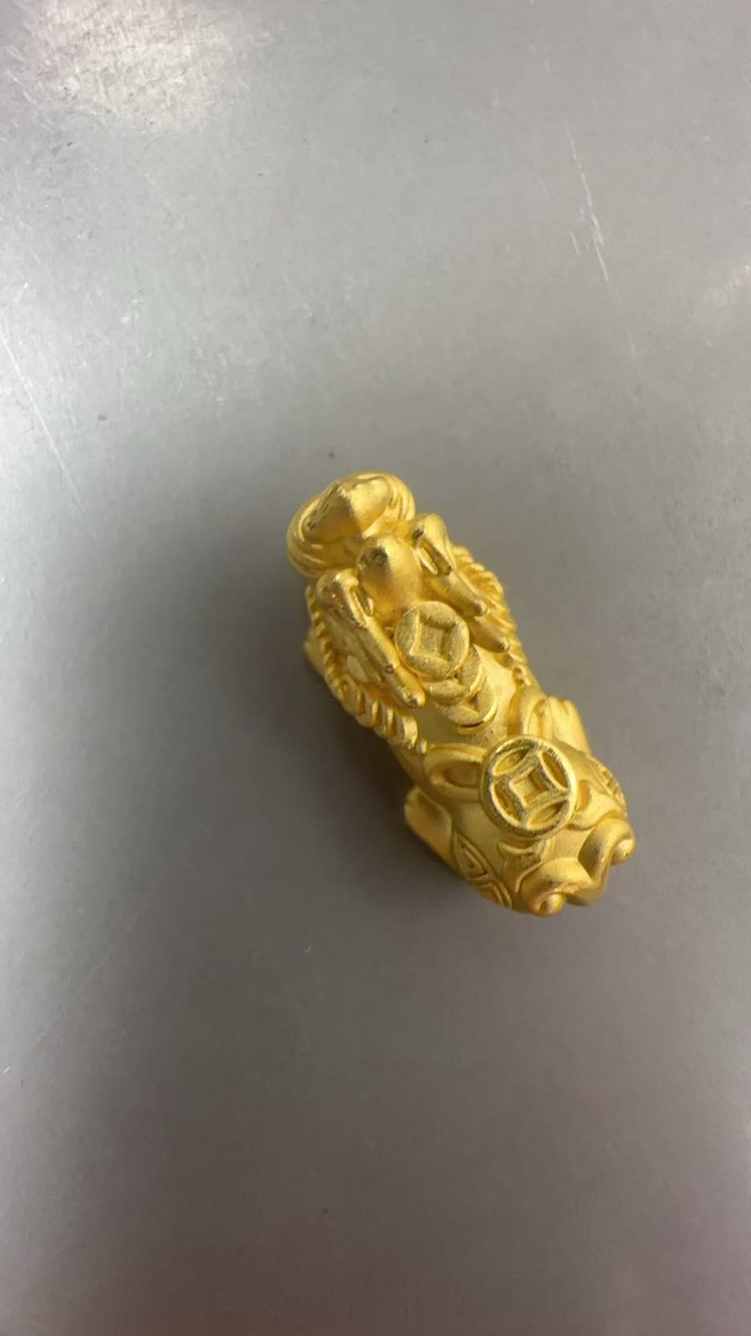 1.92克足金999貔貅一只