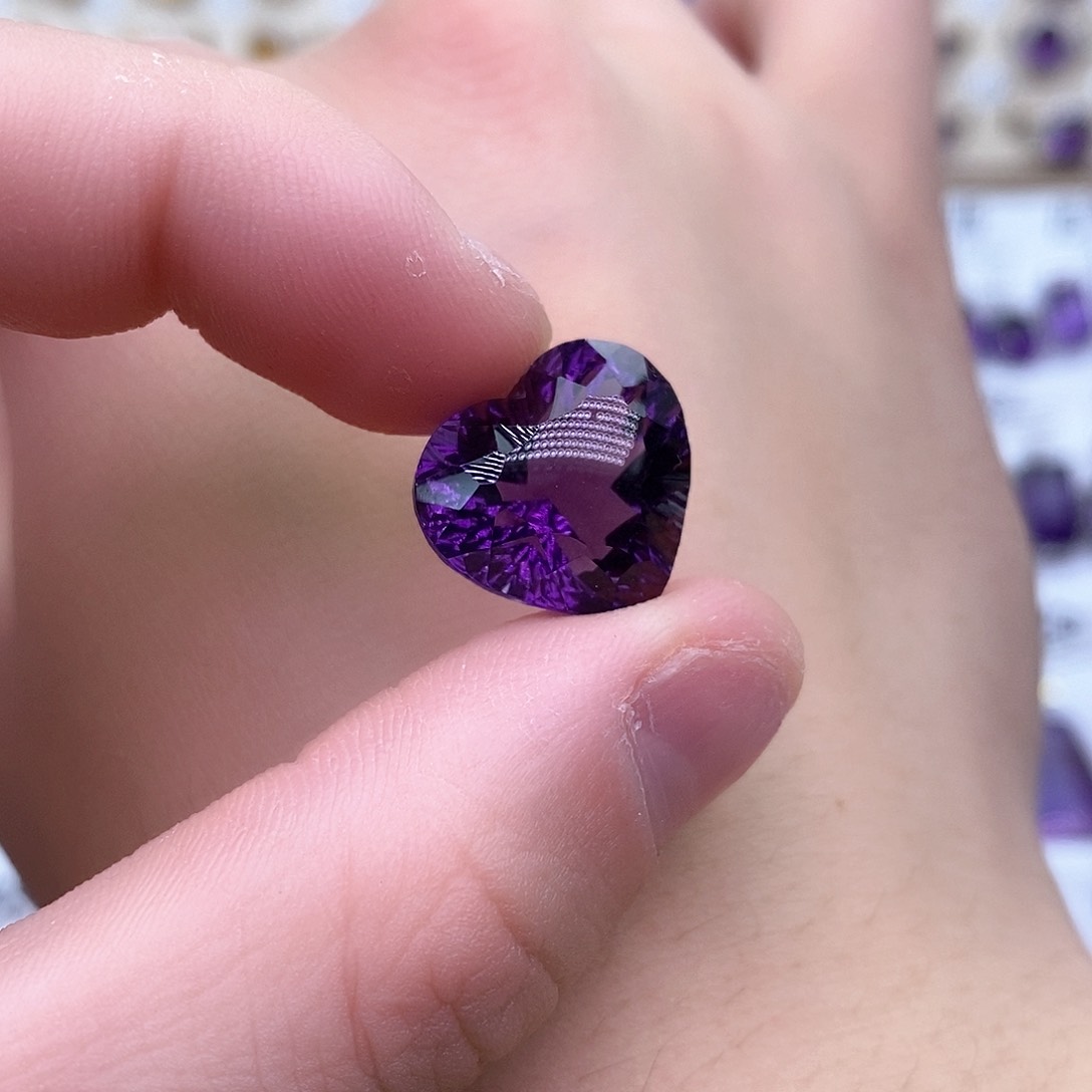 紫晶纯天然无优化紫水晶裸石定制未镶嵌简**福