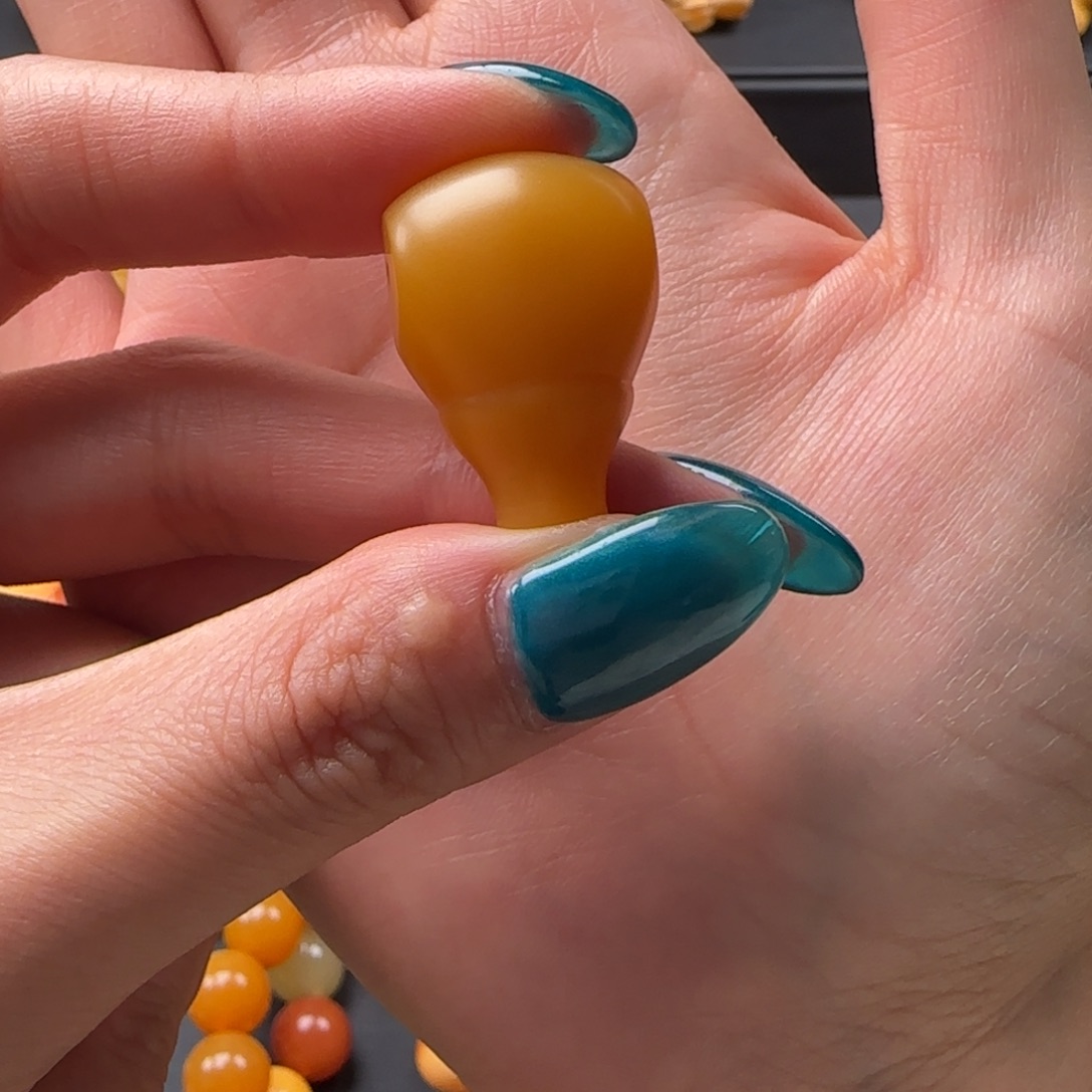 快***人石英质玉未镶嵌配饰