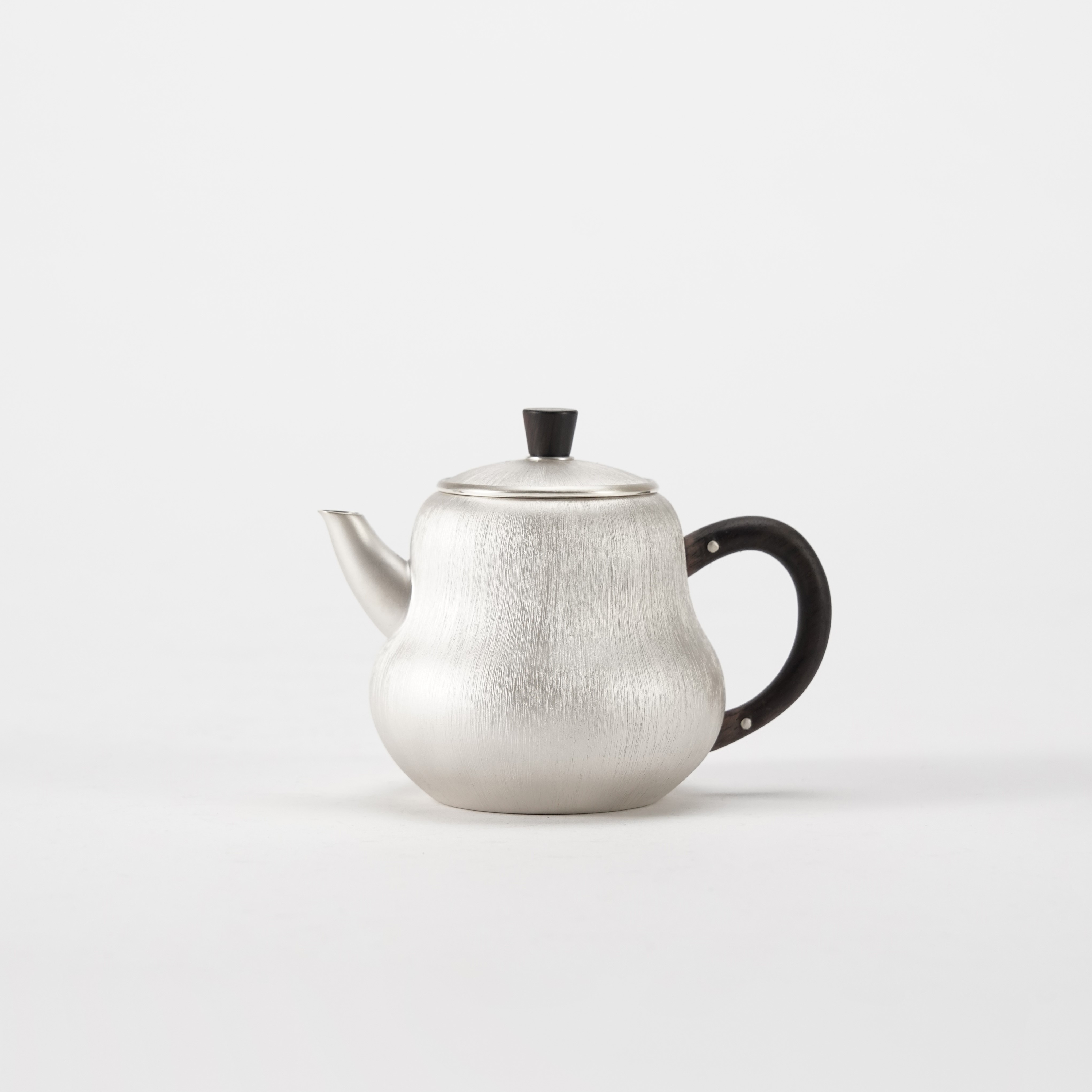 上仰嘴葫芦泡茶壶足银999纯手工锻打茶壶防烫带滤网有证书