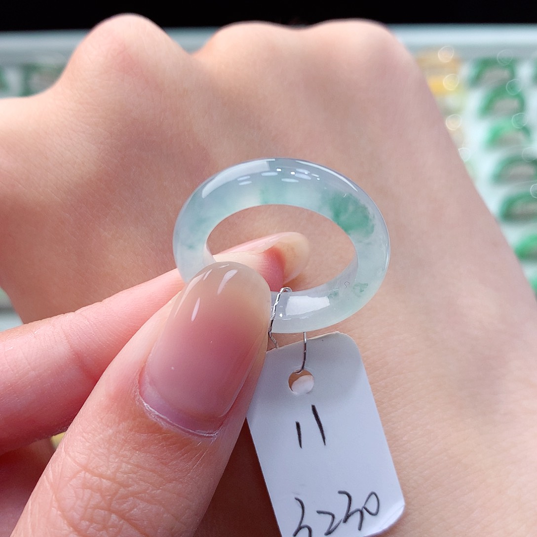 翡翠戒指未镶嵌11号