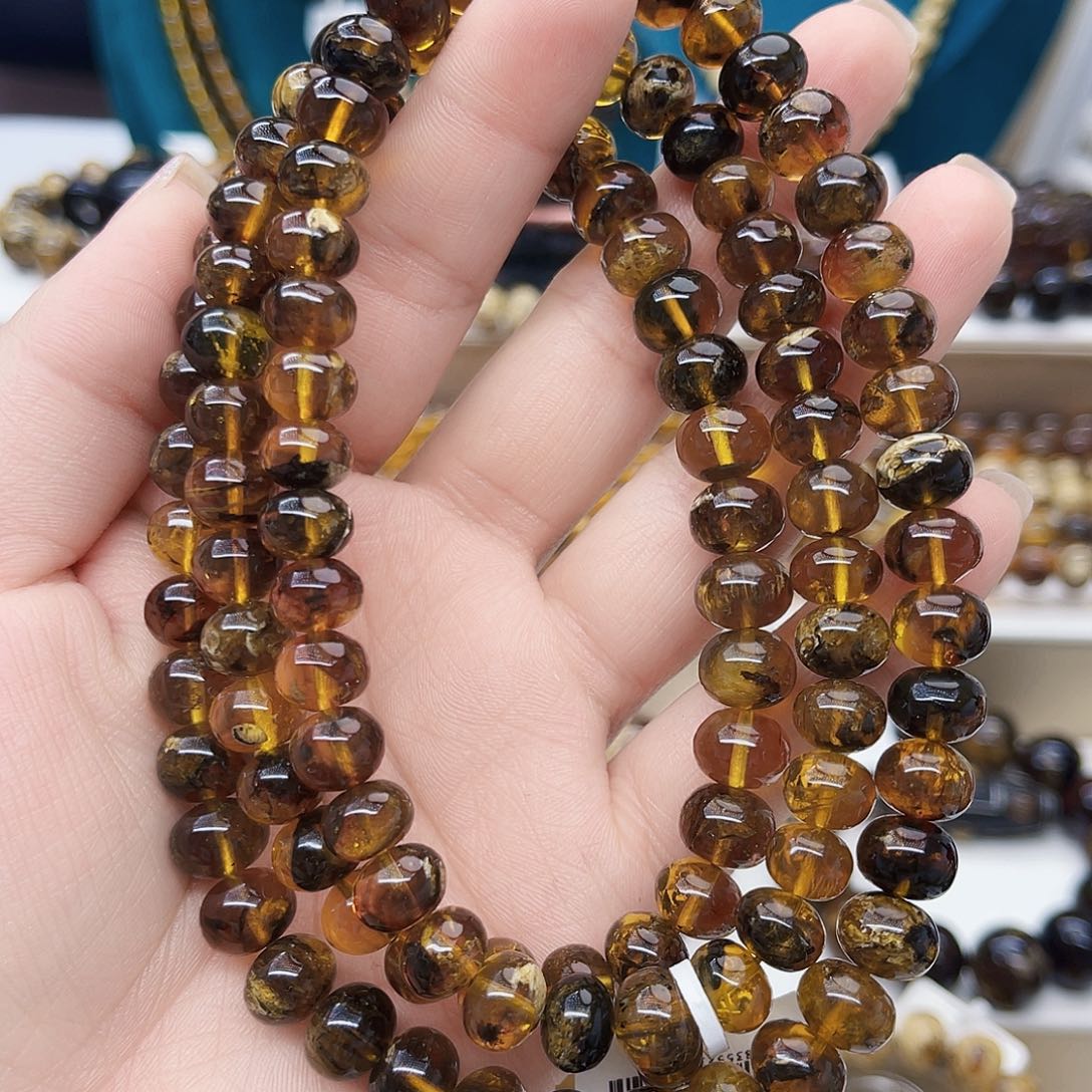 琥珀颈饰未镶嵌抚顺琥珀9