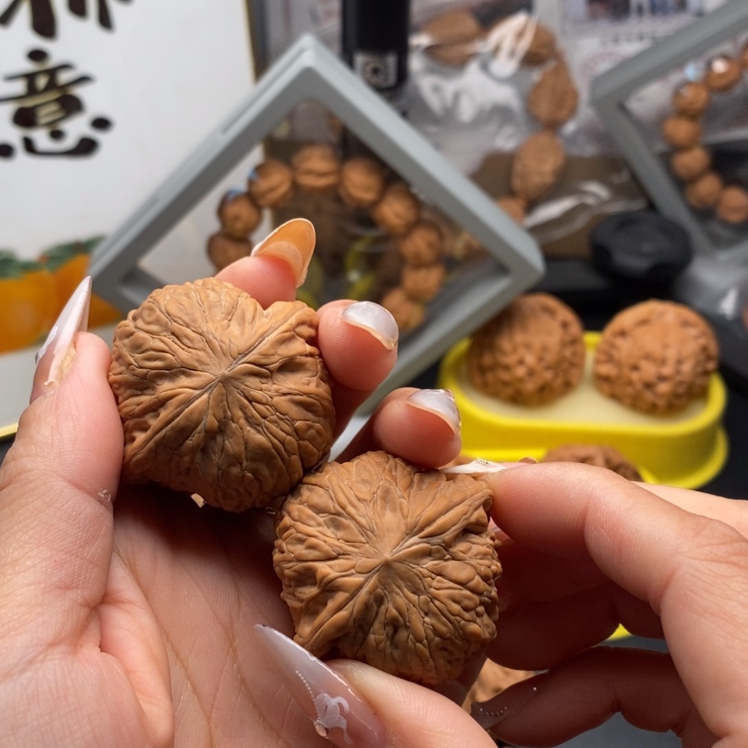 文玩核桃把件铁锤38