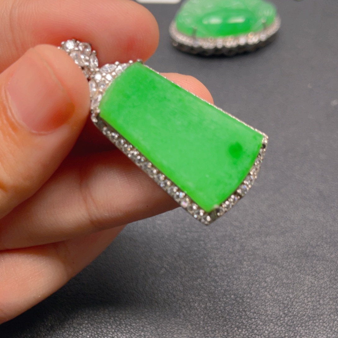 翡翠银S925镶嵌吊坠(不含链)