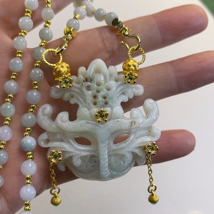 翡翠吊坠(赠链)未镶嵌代编织